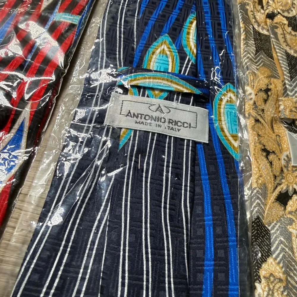 Antonio Ricci Tie Lot 4pc Mens Silk Italian Geometric Paisley Blue Red Gold